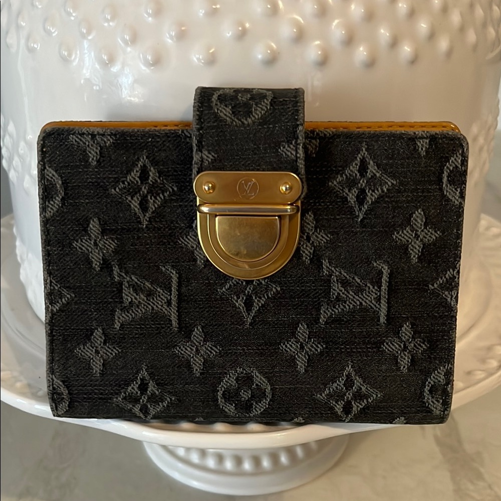 🦋RARE🦋Louis Vuitton Denim Monogram PM Agenda